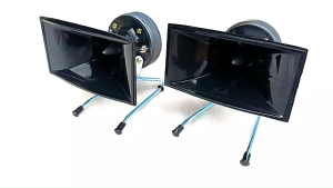 Loa siêu treble rời chân sắt V  công suất 200w hàng xịn - giá 1 đôi