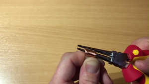 Kìm Uốn Dây Mũi Tròn 160mm Cách Điện 1000 Volt WIHA 26735 [Chính hãng Đức/ Germany]