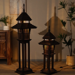 โคมไฟตั้งพื้นสำหรับห้องนั่งเล่น โคมไฟไม้เนื้อแข็งโรงแรมสวนสไตล์ โบราณไฟตกแต่งคลับเฮาส์ โคมไฟภูมิทัศน์ลานทุ่งหญ้า