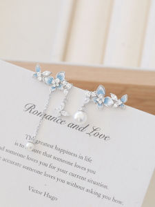 Butterfly Pearl Silver Earrings Womens Fashion Jewelry Elegant Minimalist Design Fresh out Original Design 925 Pure Silver