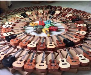 Ukulele Concert Lưng Đỏ Mặt Gỗ Size Lớn - HÀNG CÓ SẴN