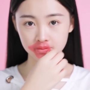 มาส์กปาก คอลลาเจน (Lip Mask) BIOAQUA ปากสวยเพิ่มความชุ่มชื่นให้ริมฝีปาก ลิปติดทนนานยิ่งขึ้น