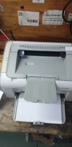 Máy in laser HP P1005 nhỏ gọn mực mới mực rẻ bảo hành 1 tháng  tặng mực châm có video châm mực kèm theo [ đã qua sử dụng ]