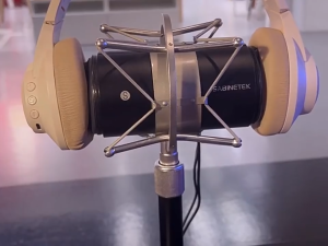 Tai Nghe Chụp Tai XMOWI G5 Pro ANC - Tai Nghe Bluetooth Over-ear Khử Tiếng Ồn Chủ Động Hiệu Quả