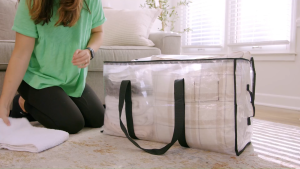 88L Clothes Storage Bags with Zipper and Handles Heavy Duty Large Moving Bags Waterproof Tote Bags Travel Bag Organizer for Clothes Packing Moving Dorm Home Closet Quilt & Clothing Storage