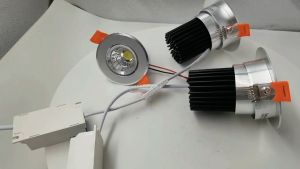 Embedded dimmable LED downlight Angle adjustable COB ceiling light spotlights 7W 9W 12W 15W 18W rotating AC85-260V indoor lighting