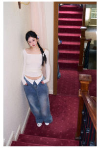 Original Designer Slim Fit Long Sleeve Base Shirt Versatile Pima Cotton T-Shirt for Women Spring Summer Fashion Casual Wear