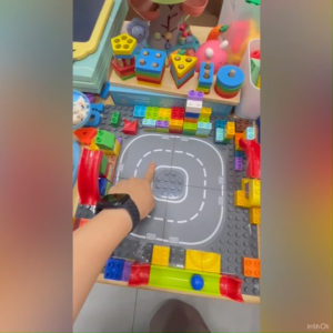 FEELO แผ่นต่อตัวต่อ เพลทแผ่นรองต่อ เพลทถนน เล่นร่วมกับแบรนด์ได้ ขนาดเดียวกับดูโปร