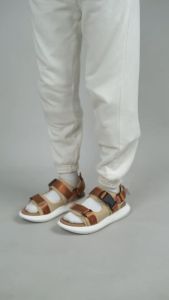SNEAKYPAIR Walkey Unpeeled Almond Wanita Slip On Sepatu Sandal