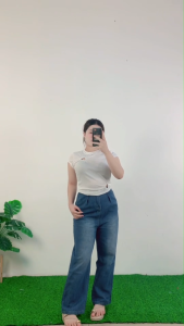 ชุดสองชิ้น กางเกงยีนส์เอวสูง+เสื้อรัดรูป ทันสมัย