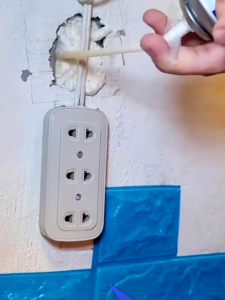 Polystyrene foam750ml Expanding Foam Spray 120 times high foaming volume sealant foam spray sealat