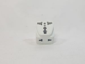 Phích cắm điện 3 chấu sang 2 chấu MPE chân dẹp chia 2 ổ cắm