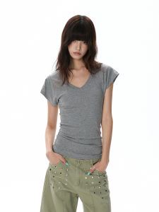 VATTY | Áo Thun V-neck Thoáng Khí Dễ Di Chuyển