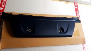 แผ่นกันลมใต้กันชนหน้า คิ้วใต้กันชนสีดำ ISUZU Mu-x2020-2023 แท้เบิกศูย์