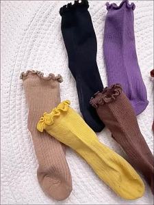 Cotton Ruffle Edge Ankle Socks