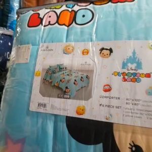 ชุดผ้าปูที่นอน Disney tsumtsum (ไม่รวมผ้านวม) 🔥ลิขสิทธิ์แท้🔥ดีสนีย์ซูมซูม หมีพูห์ มิกกี้เม้าส์ sanrio ผ้าปูฟาวเทน