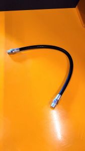 Tolsen 1pc Flexible Tube For Grease Gun (8x300mm) 65202