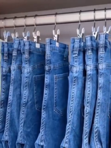 TOLSEN ปลีก/ส่ง 100อัน ที่หนีบผ้าสเตนเลส กันลื่น แบบพกพา สีสันสดใส คลิปเก็บเสื้อผ้า ประหยัดพื้นที่