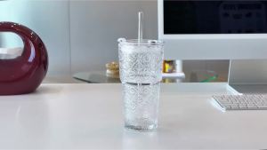600ML Begonia Flower Glass Tumbler 1/2PCS Thickened Glass Cups with Lids and Glass Straws for Iced Coffee Smoothies Milk Water