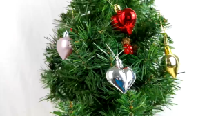 Valentines Day Heart Ornaments 3 Heart Baubles Heart Shaped Christmas Tree Baubles Heart Hanging Decorations for Valentines Day Wedding Anniversary (Pink Red Color 24 Pieces)