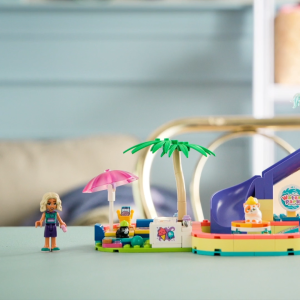 LEGO Friends 42676 Fun Water Park Day (278 pieces) Building Blocks