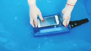 Waterproof Waist Bag Swimming Three-layer Waterproof Sealed Pvc Drifting Outdoor Leisure Sealed Diving Bag Transparent Touch Screen Mobile Phone Waterproof Bag Shoulder Bag