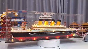 1860pcs 3D Titanic Small Model Ship Series Micro Building Blocks DIY Building Blocks Toys Girls Boys Gift Set