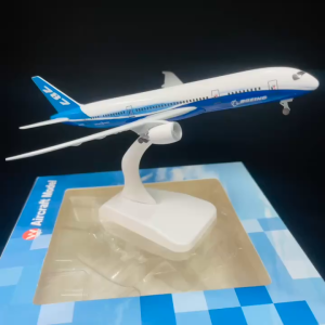 Mô Hình Máy Bay Boeing B787-8 Dreamliner Default Tỉ Lệ 1:400 Phiên Bản Cao Cấp Bánh Xe Liền Thân