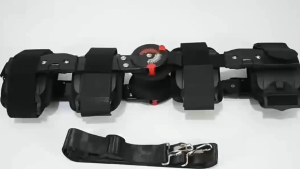 Hinged ROM Knee Brace with Shoulder Strap Knee Immobilizer Adjustable Knee Support with Side Stabilizers for Men and Women Left or Right Leg