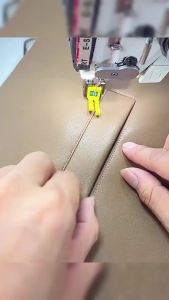 Masely Universal Industrial Roller Wheel Presser Foot Sewing Machine Roller Foot 1Pc Color Random