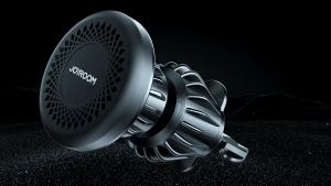 IN-BOX magnetic car phone mount