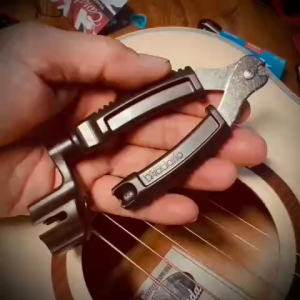 Daddario DP0002 - Dụng Cụ Thay Dây Đàn Guitar Bass Ukulele
