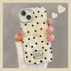 เคสโทรศัพท์แบบป้องกันการตกหล่นลายหอยสีดำ ดีไซน์สุดเก๋สำหรับผู้หญิง Apple 15 pro Max iPhone 14 16 สายรัดหัวใจลายจุด