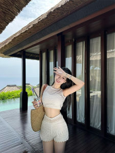 Gardenia Spicy Girl Heavy Embroidery Hollow out Backless Vest High Waist Slimming Shorts Womens Fashion Set White Two-Piece Suit