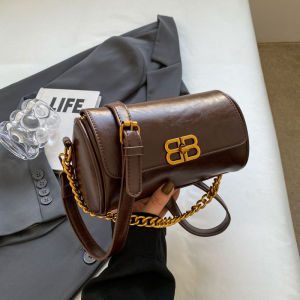 Korean Style Versatile Womens Bag 2025 Autumn Winter Retro Fashion Breadstick Bag Casual Commute Crossbody Bag