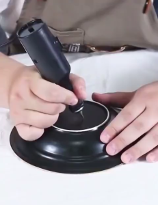 Alat Ukir Tulis Listrik / Engraver Listrik Kecil: Mesin Ukir Tangan yang Cocok untuk Kegiatan Grafir dan Ukir.