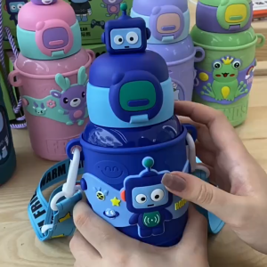 [SG Seller]Childrens drinking cups with straws SUS316 stainless steel thermos kettle Childrens thermos mugs Insulated kettle Thermos bottle
