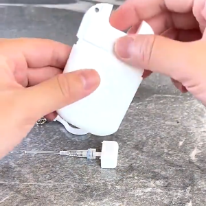 30ml Alcohol Spray Bottle Card Type Spray Bottle Keychain Lanyard Sub-bottling Perfume Alcohol