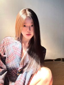 Áo khoác vest CHANGTONG caro dáng nhỏ thanh lịch phong cách Hàn Quốc mùa xuân 2025