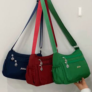 New 2024 Large Capacity Womens Crossbody Bag Oxford Canvas Lightweight Fashionable Mom Bag Single Shoulder Nylon Zipper Casual