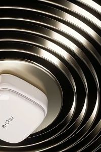 Portable Sewing Kit Set Needle And Thread Kit With Sewing Supplies Sewing Accessories Set Magnetic Alat Jahitan 針線盒套装