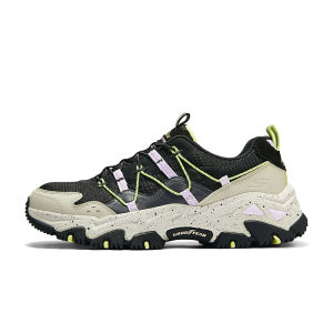 Skechers | Retro Slip-on Womens Casual Hiking Shoes