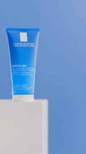 La Roche Posay Effaclar Foaming Gel Cleanser-400ml Oil control and acne removal-Genuine in stock