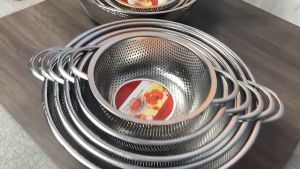 Colander Keluli Tahan Karat/ Basuh Sayuran / Bakul Bulat dengan pemegang