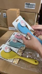 Muôi múc cơm bằng silicone Lock&Lock CKT207 màu ngẫu nhiên