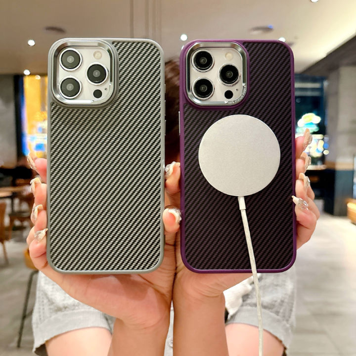 Ốp Điện Thoại iPhone 16 Pro Max 14 11 12 13 15 Pro Max Chất Liệu Sợi Carbon Mờ Cao Cấp, Tích Hợp Nam Châm Magsafe, Màu Trơn