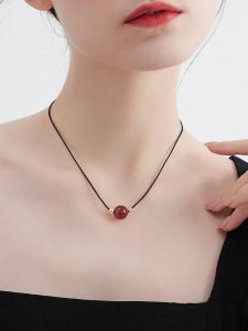 Red Agate Necklace Womens New 2025 Luxury Minimalist Sophisticated Love Bean Chinese Style Clavicle Chain Summer Fashion Jewelry