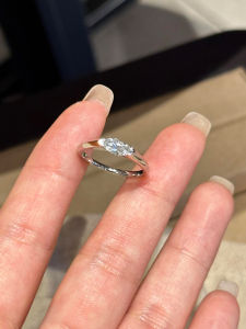 Unique Design Simulated Horse Eye Diamond Ring for Women Elegant Minimalist Fashionable Commuting Ring Finger Jewelry