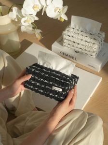 CHIGUASHAONV | Elegant Cloth Tissue Box