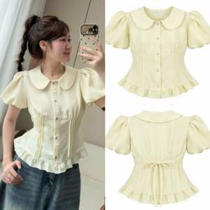 Áo sơ mi cổ bẻ tay hến gân sọc xếp ly đối xứng thắt dây eo thanh lịch